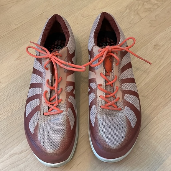 Ecco Biom Fjuel Racer Women's Running Shoes Peach Pink Beige - Picture 2 of 10